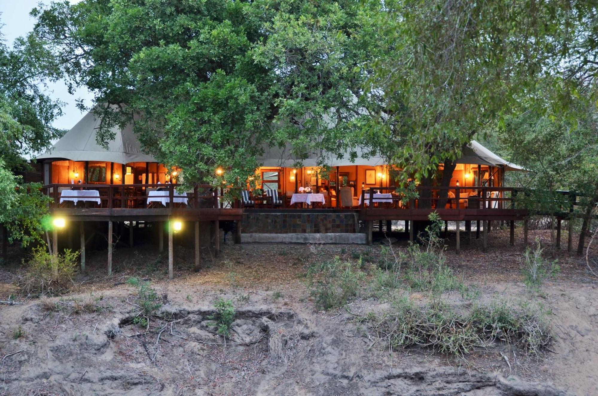 Hamiltons Tented Camp Mluwati Concession Екстер'єр фото